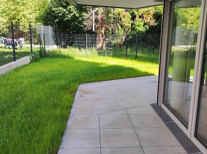 Apartmán Roksox-home Gegenueber Der Uno-city Und Kaiserwasser